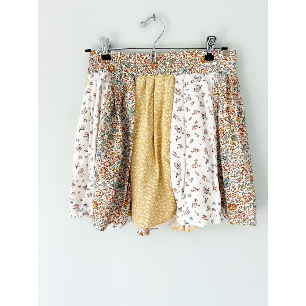 American Eagle Yellow Floral Cottagecore Mini Skirt Medium